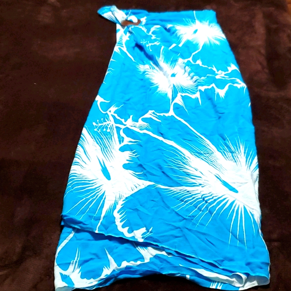 Sarong Casual Movements